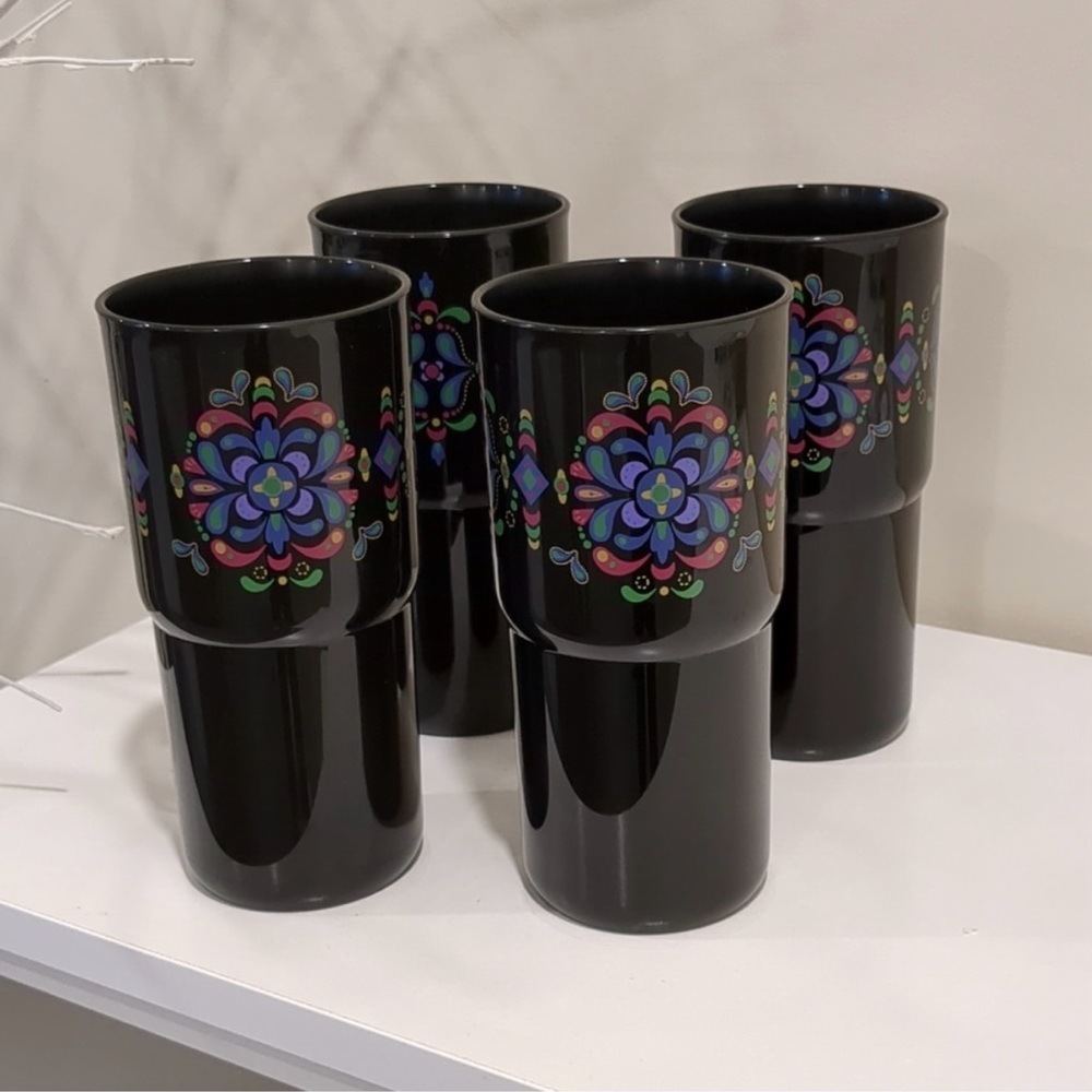 Tupperware Tabletop Kaliopi Fiesta 18 Oz Mega Tumblers